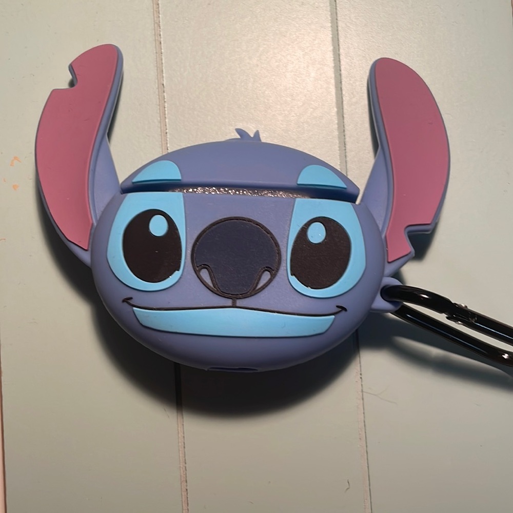 Apple AirPod case, stitch head